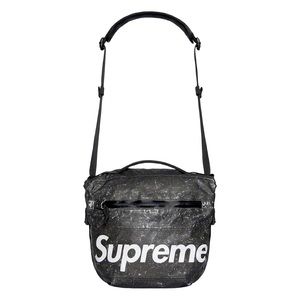 Supreme reflective water resistant cross body bag. Technical fabric